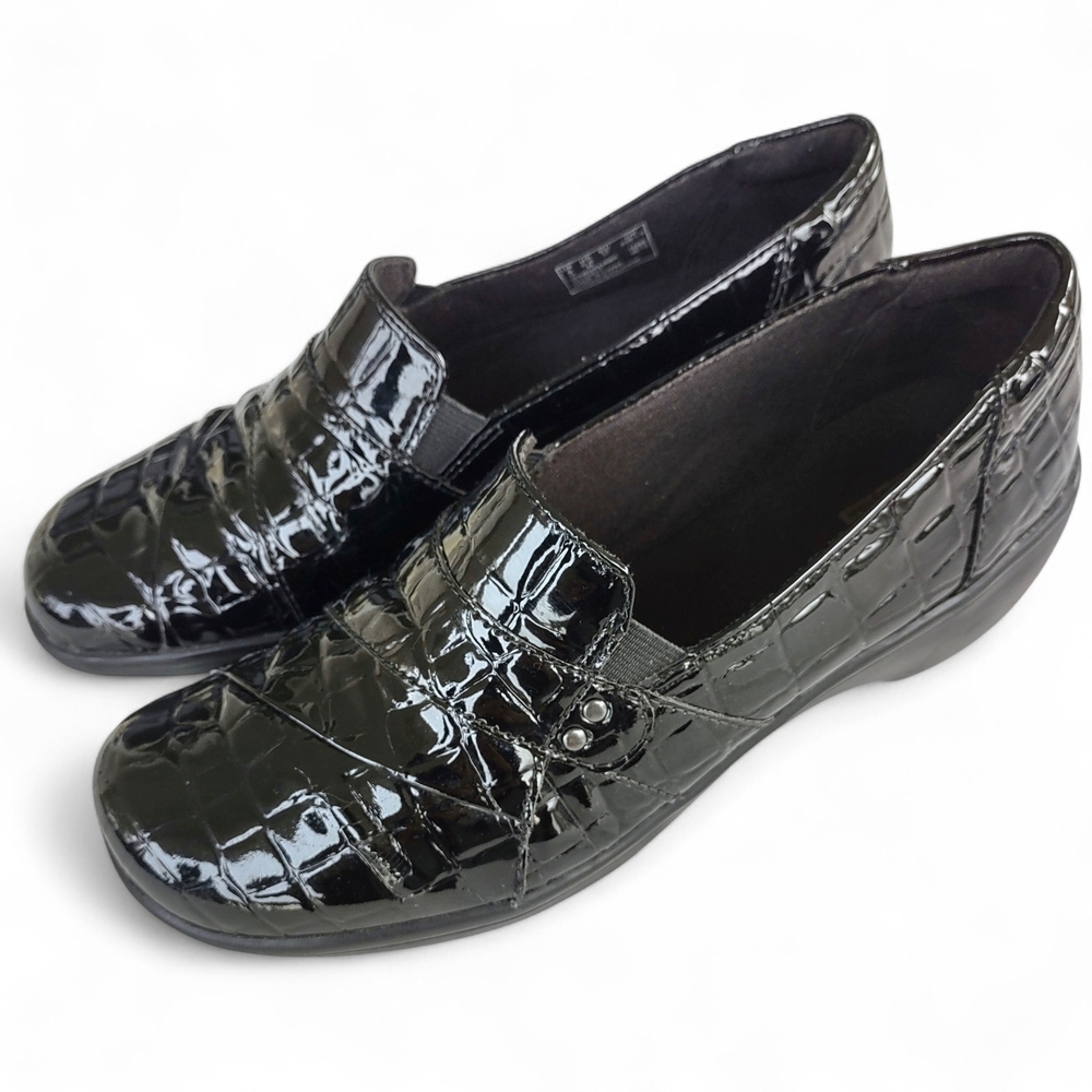 Clarks Glossy Black Croc-Pattern Loafers